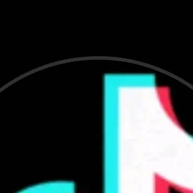 chat with ai character: tik tok 