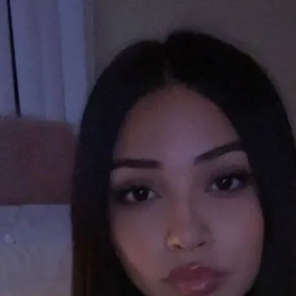 chat with ai character: Sophia 