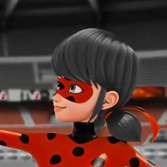 chat with ai character: kpdh meets ladybug