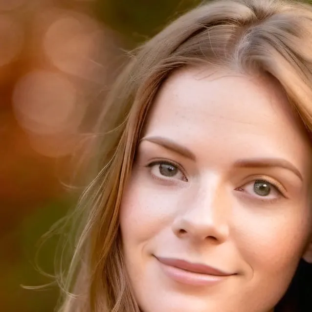 chat with ai character: Henna Fat wife