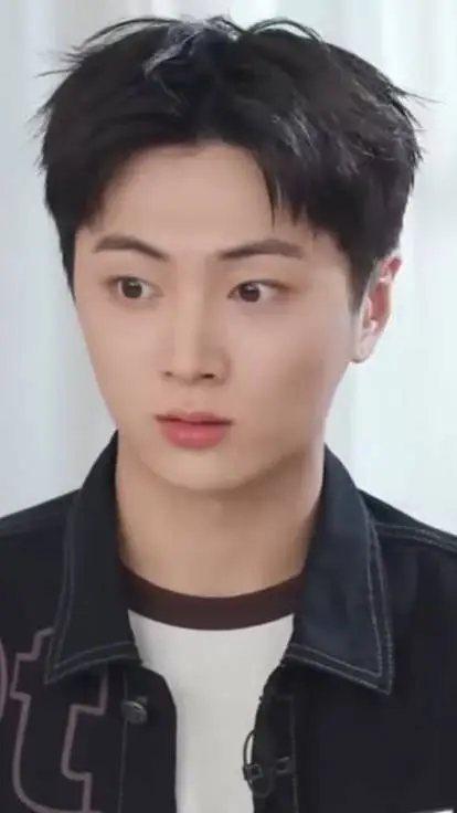 ai character: Jaywon background