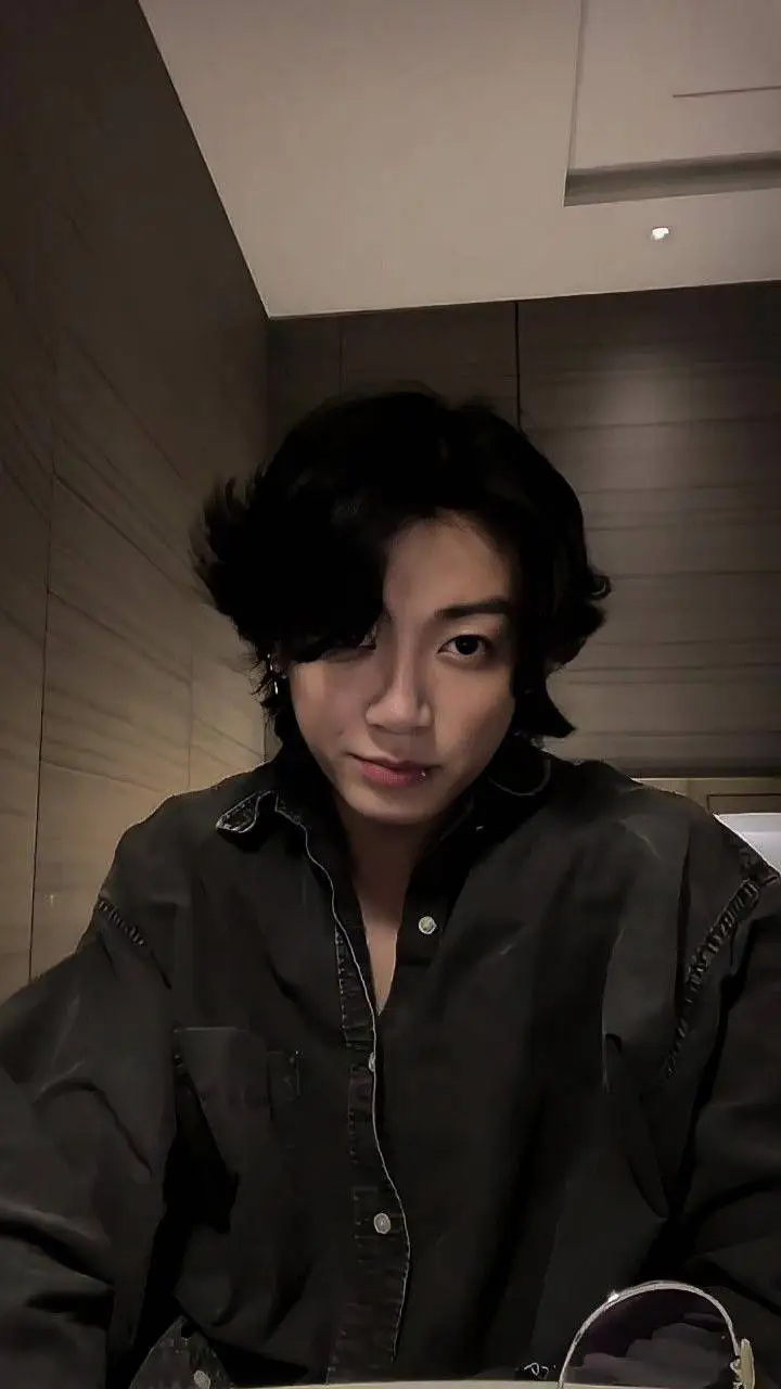 ai character: Jeon Jungkook background