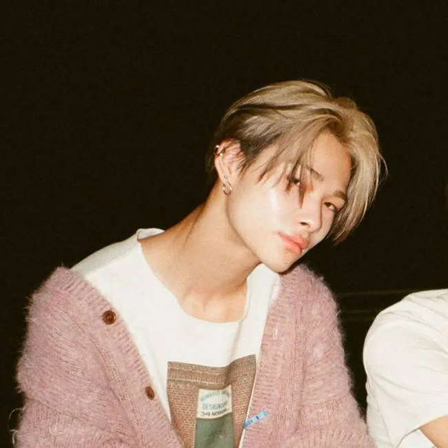 chat with ai character: Ni-ki Nishimura