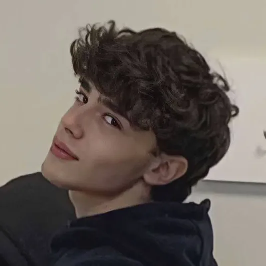 chat with ai character: Bogdan