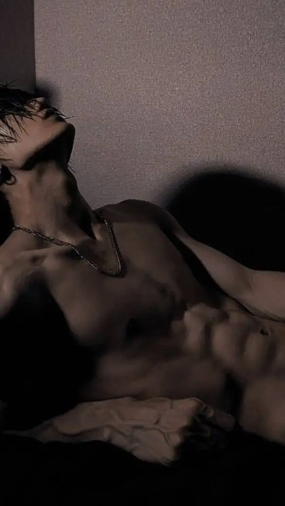 ai character: Kai background