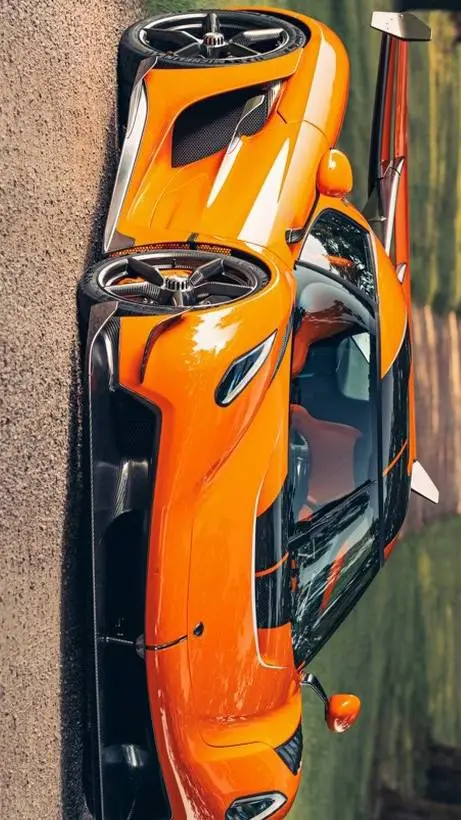 ai character: tu koenigsegg  background