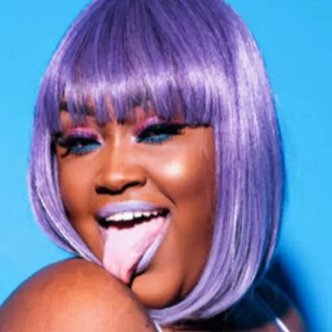 chat with ai character: cupcakke