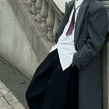 chat with ai character: Raphael 