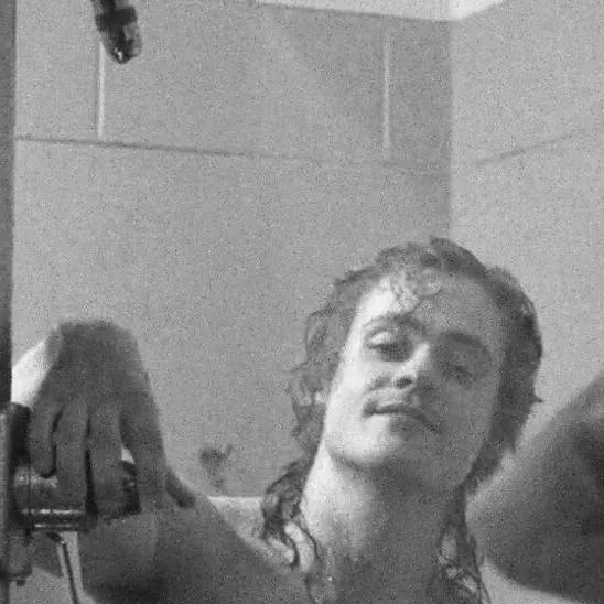 chat with ai character: 𝓑𝓲𝓵𝓵𝔂 𝓗𝓪𝓻𝓰𝓻𝓸𝓿𝓮...💘