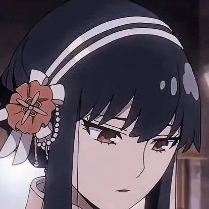 chat with ai character: Yor Forger