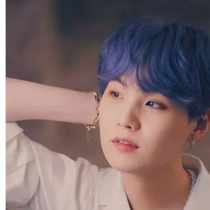 chat with ai character: Minyoongi