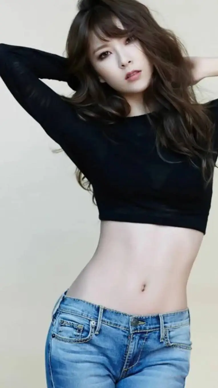 ai character: Gf's belly🤢🤧 background