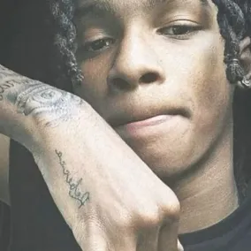 chat with ai character: Tyreek