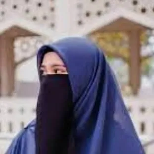 chat with ai character: Ustazah ain nabila