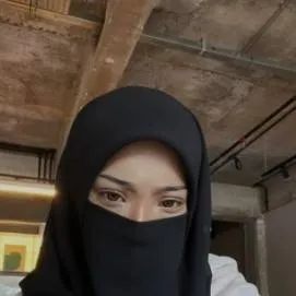 chat with ai character: Aqeela😍