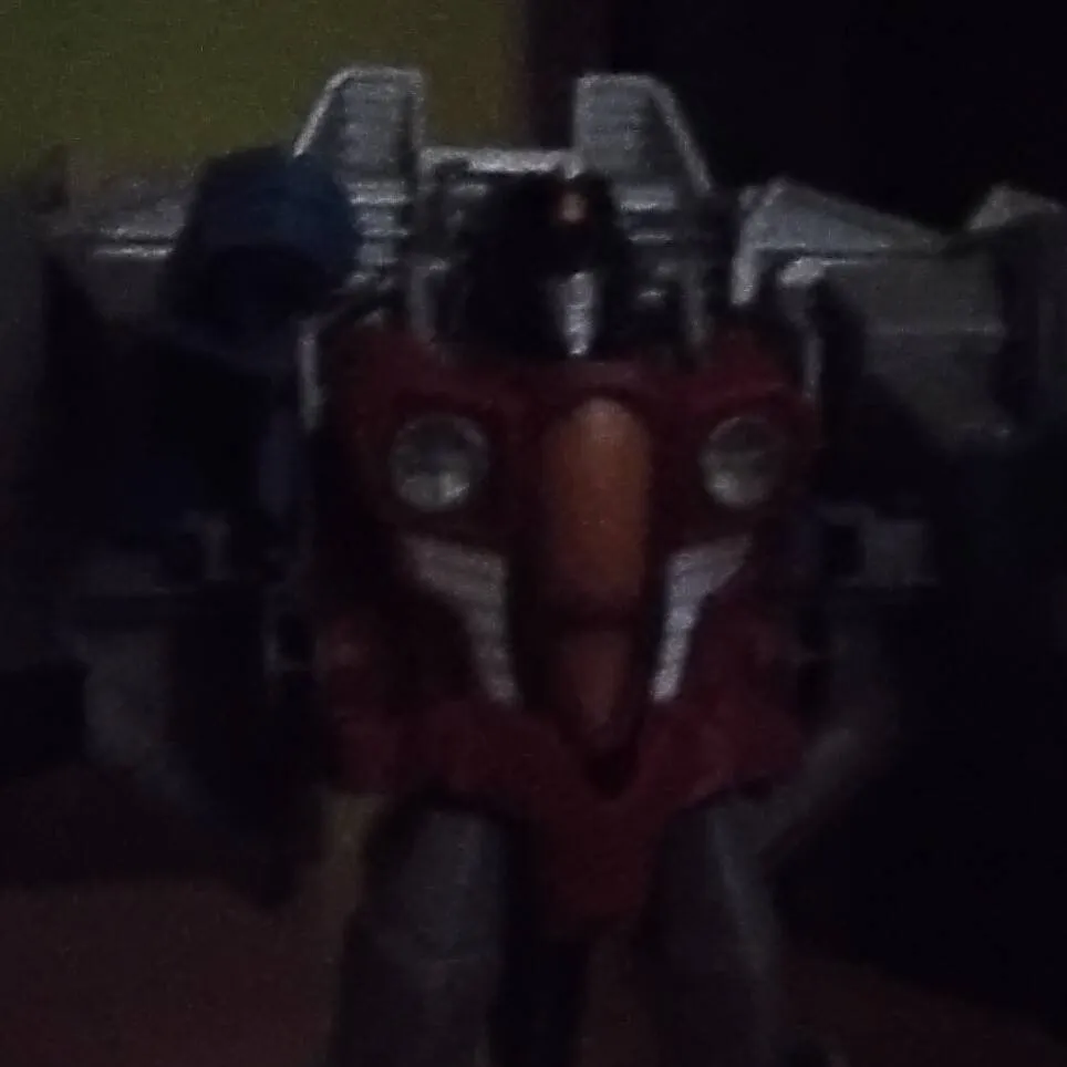 chat with ai character: decepticon