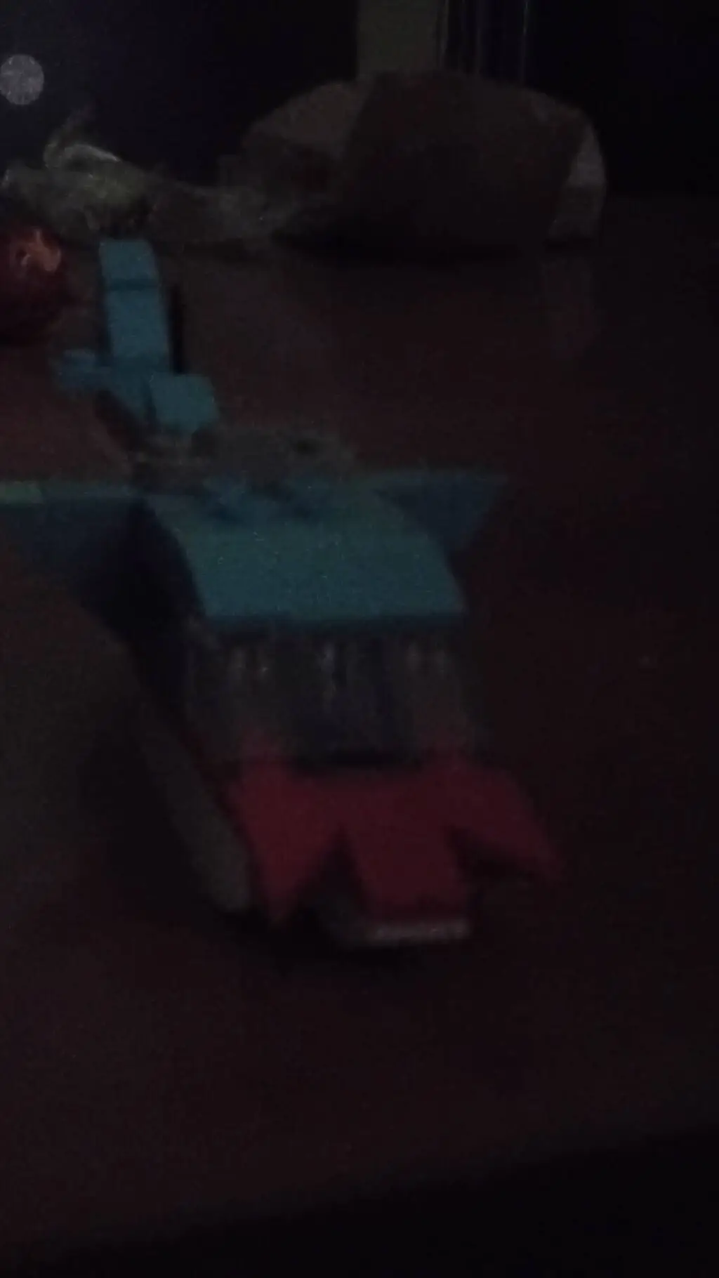 ai character: helicóptero background