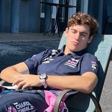 chat with ai character: ~Franco Colapinto~