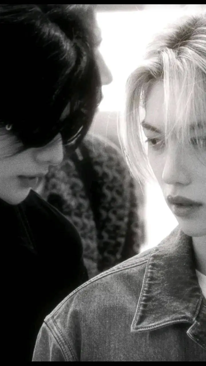 ai character: Hyunjin (Hyunlix) background