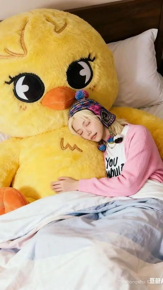 ai character: Felix^•^ background