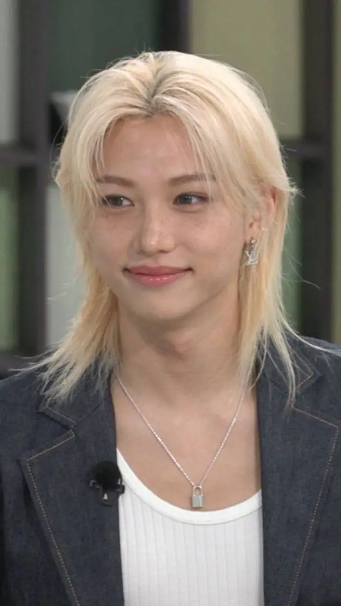 ai character: Felix  background