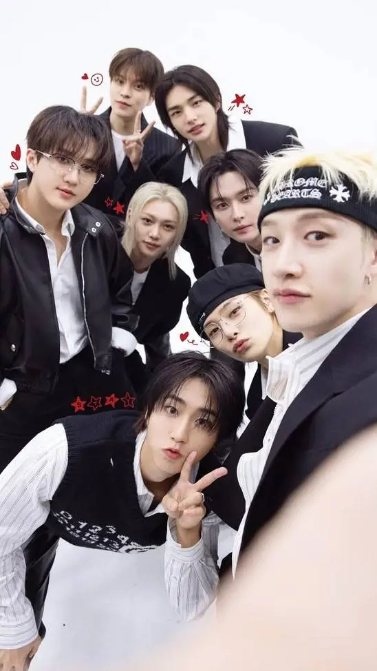 ai character: 🍙SKZ🍙 background