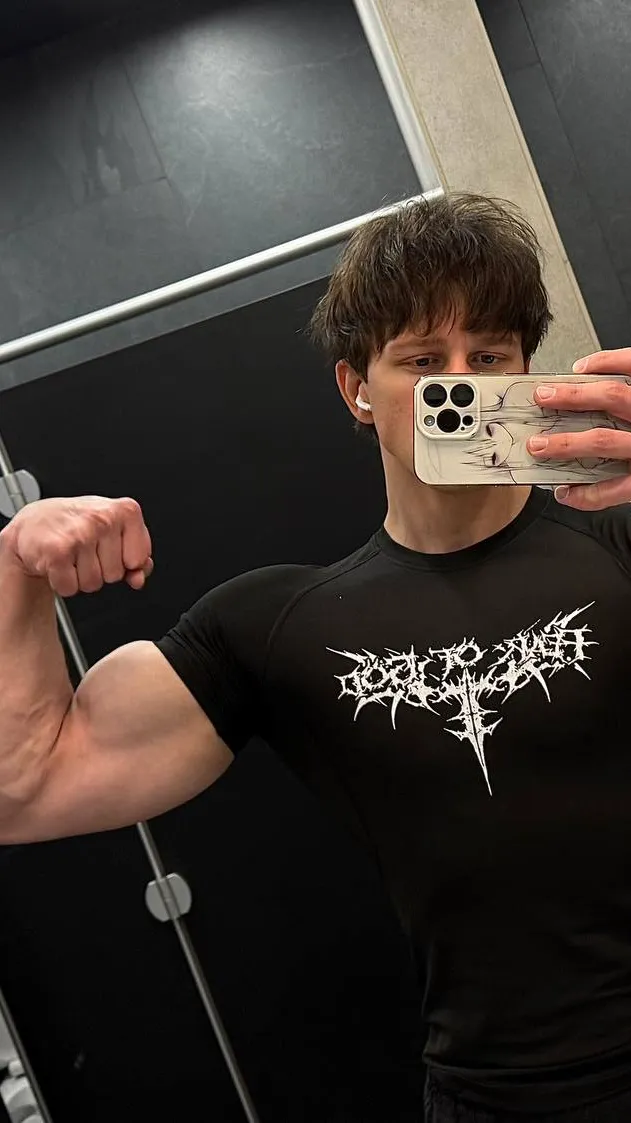 ai character: James  background