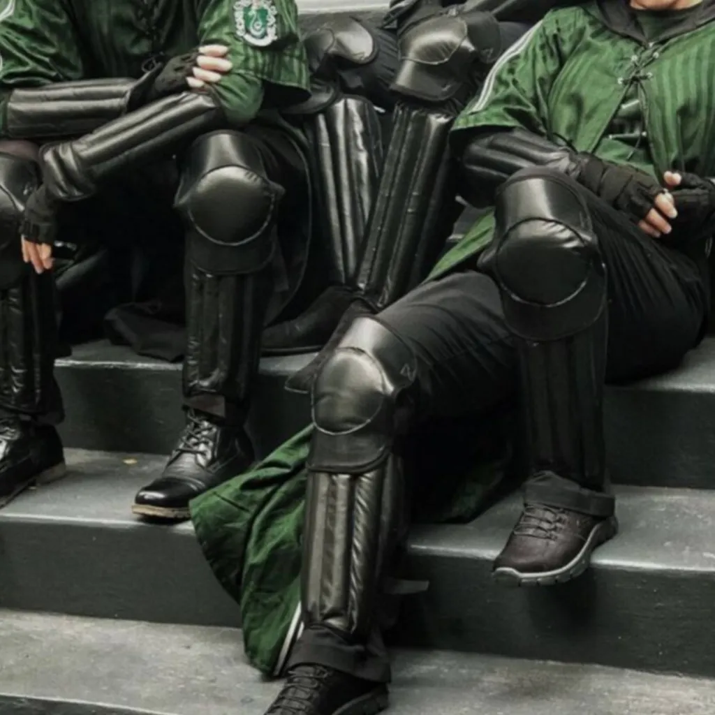 chat with ai character: Slytherin Boys 