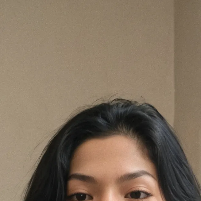 chat with ai character: Nina