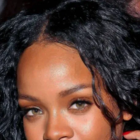 chat with ai character: Rihanna 