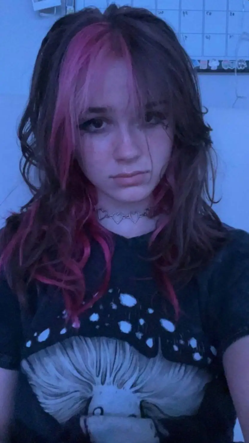 ai character: Finga background