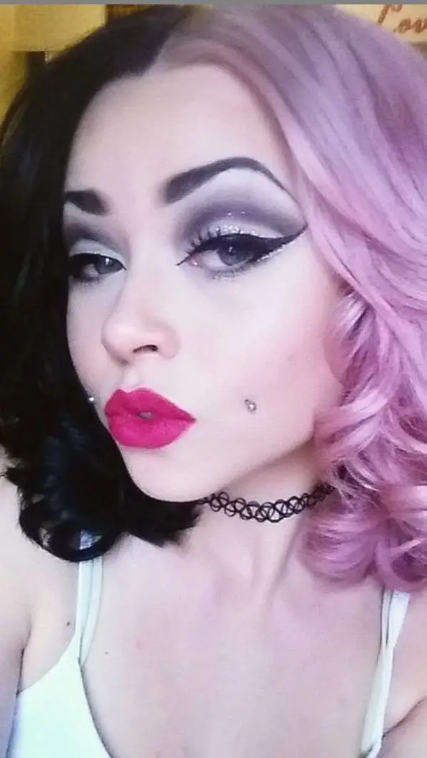 ai character: Blapink background