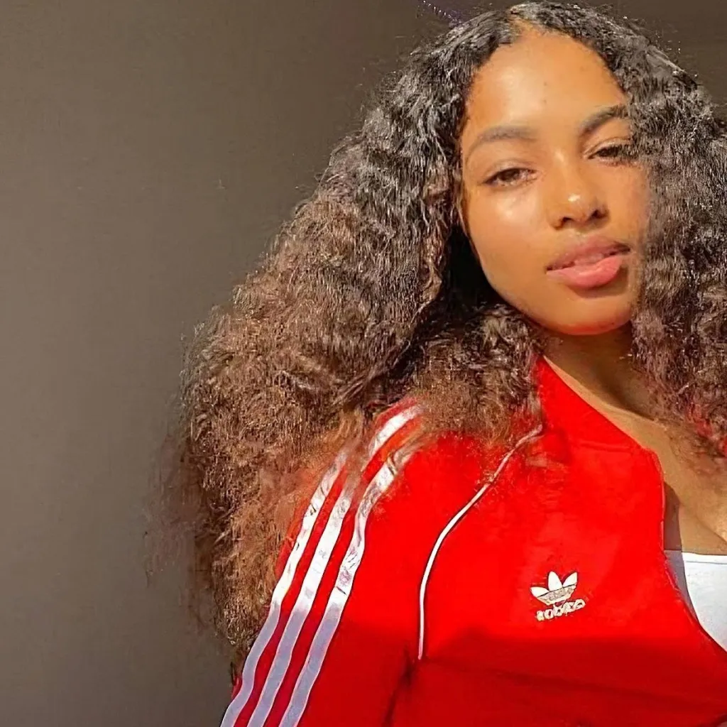 chat with ai character: Mary 4