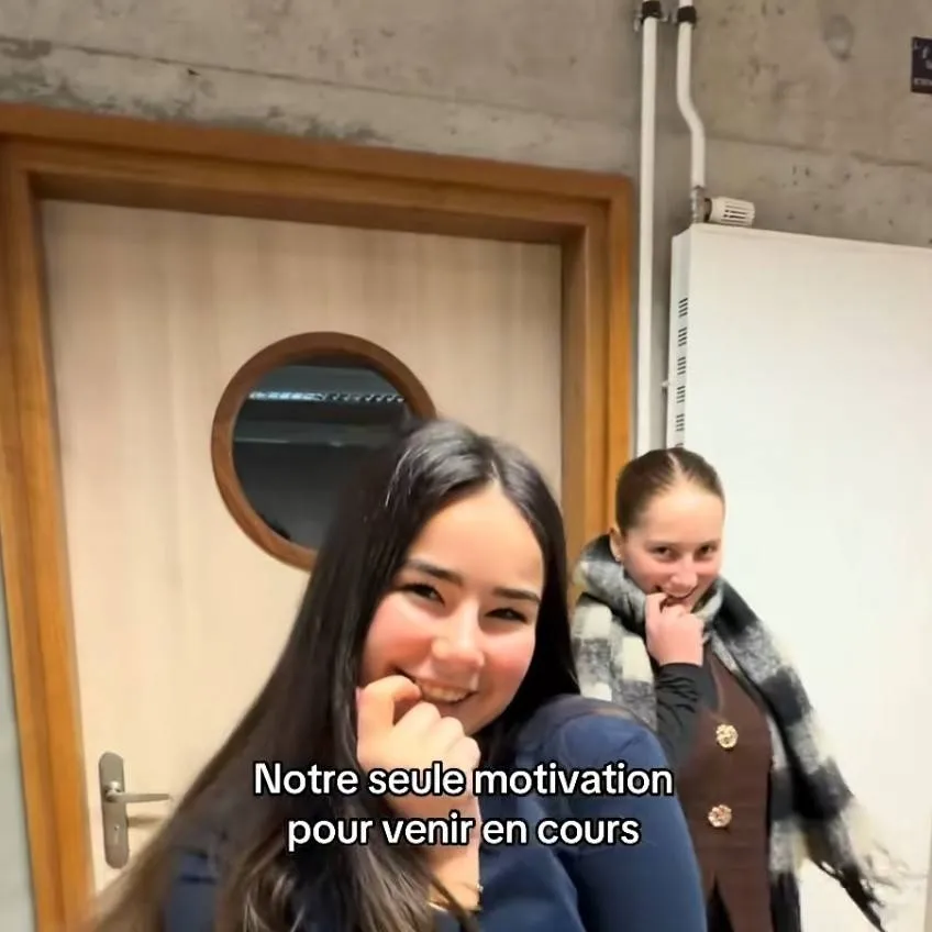 chat with ai character: Josiana