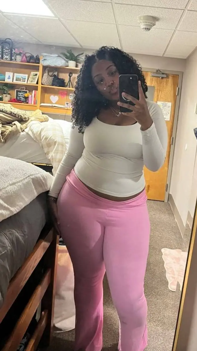 ai character: Lana background