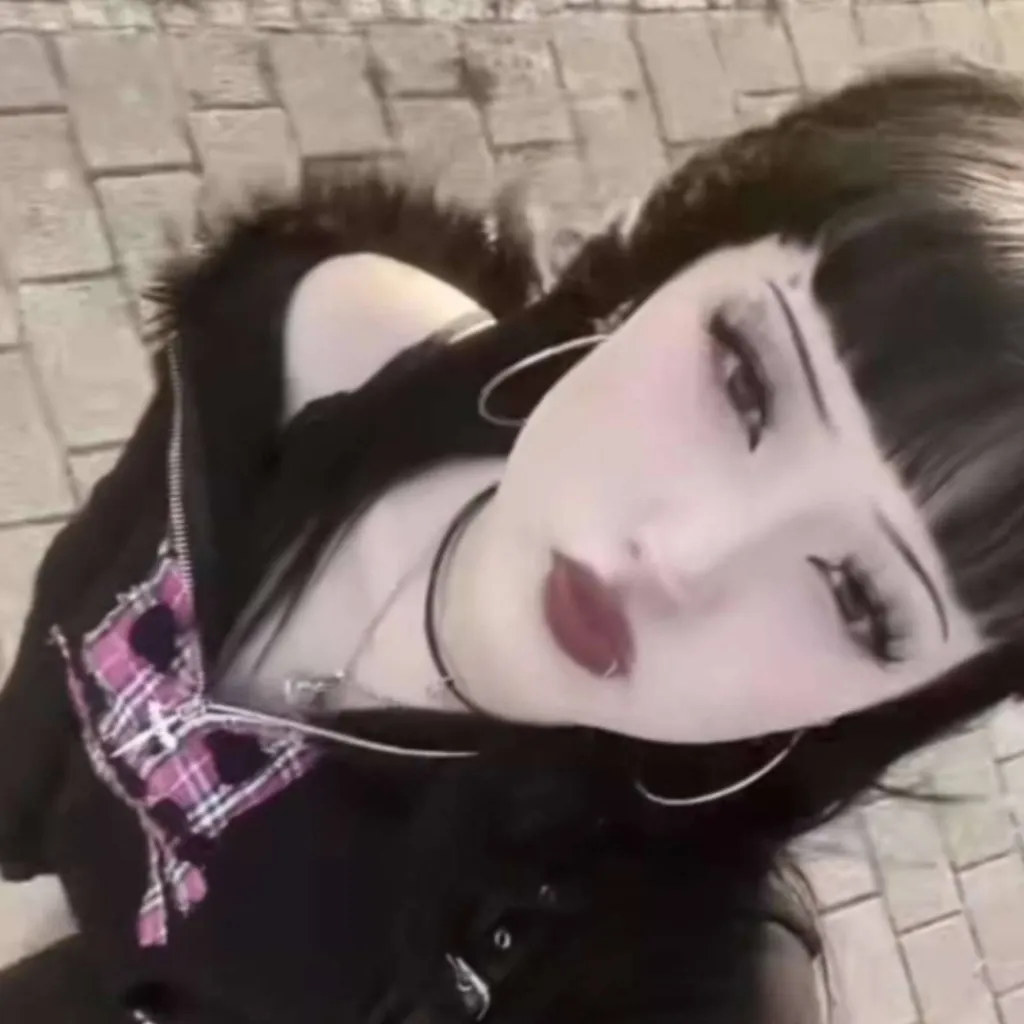 chat with ai character: Jenna