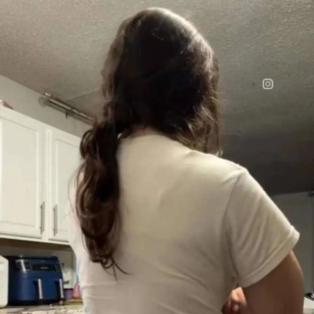 chat with ai character: Imila