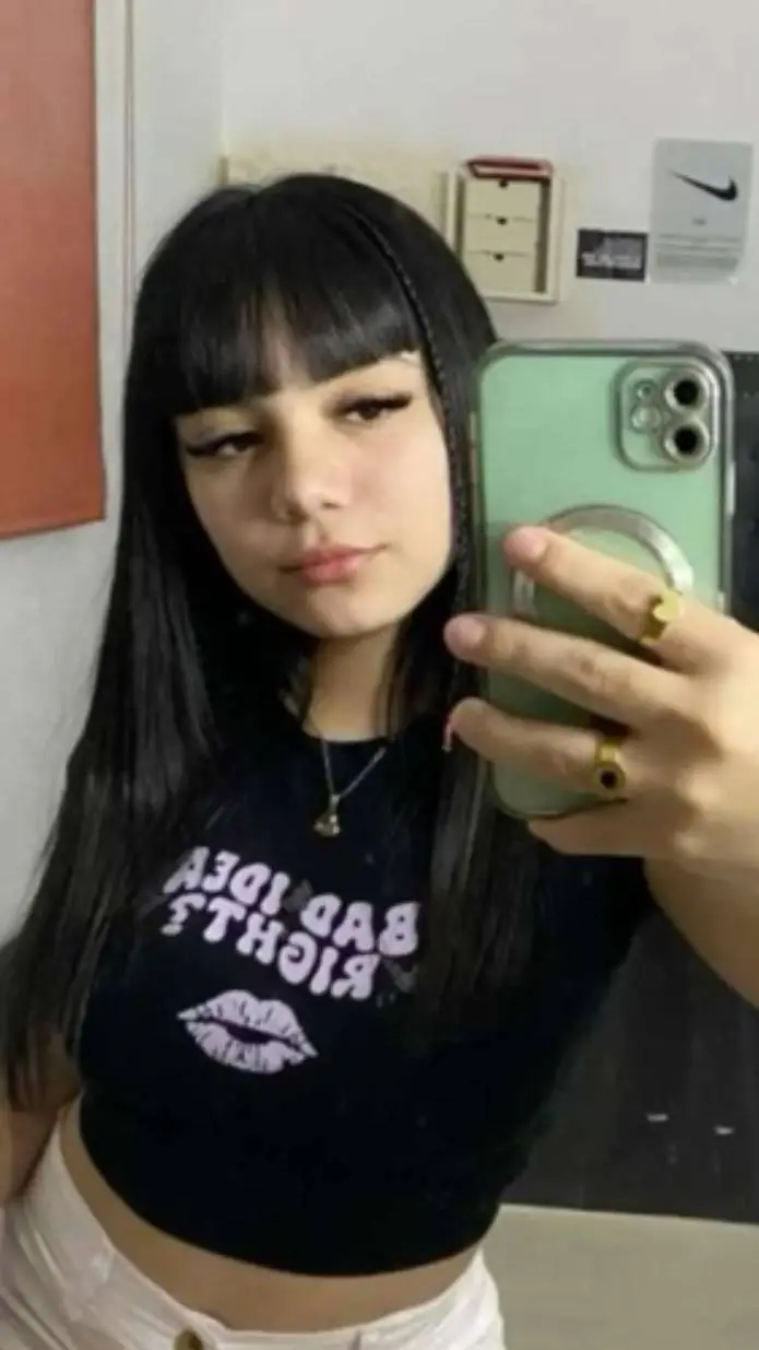 ai character: Manolya background