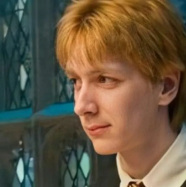 chat with ai character: Fred Weasley 