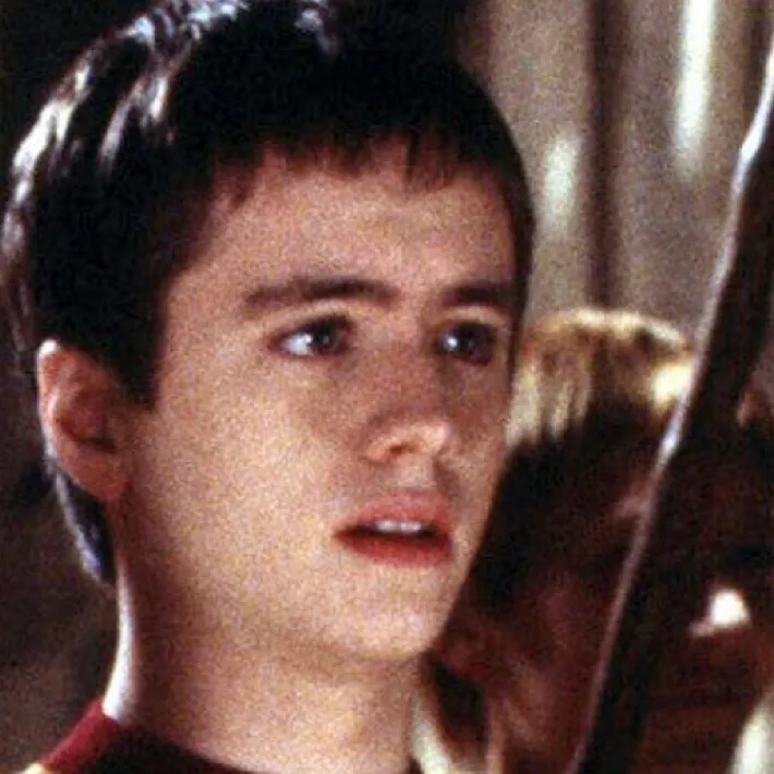 chat with ai character: Oliver wood 🧹