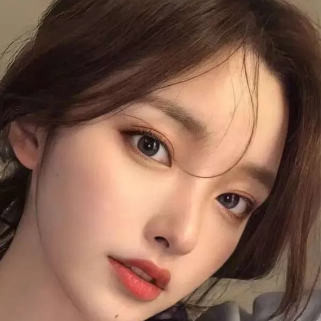 chat with ai character: jeon mina 