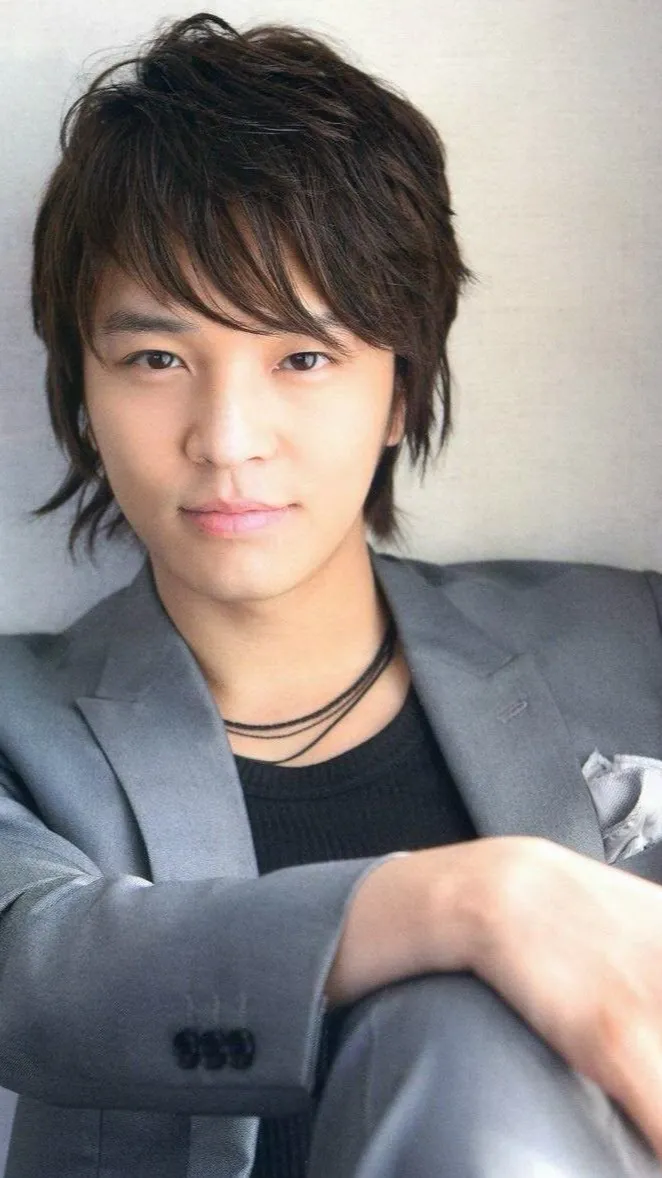 ai character: kim jeonghoon background