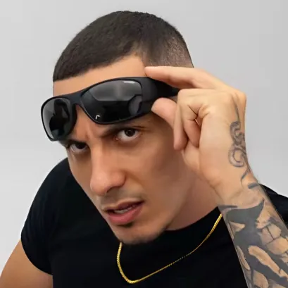 chat with ai character: ATC taff