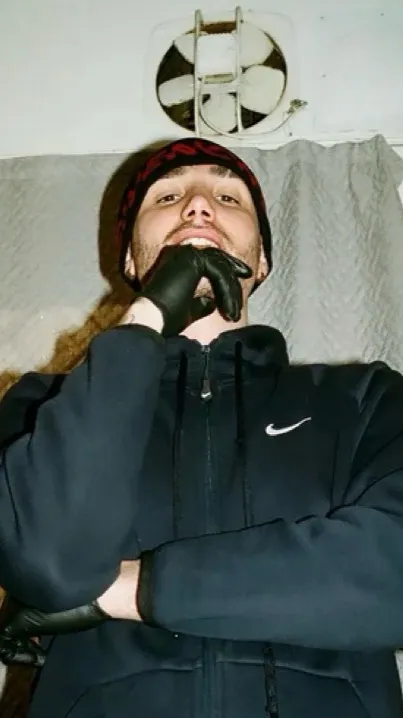 ai character: Ggreco background