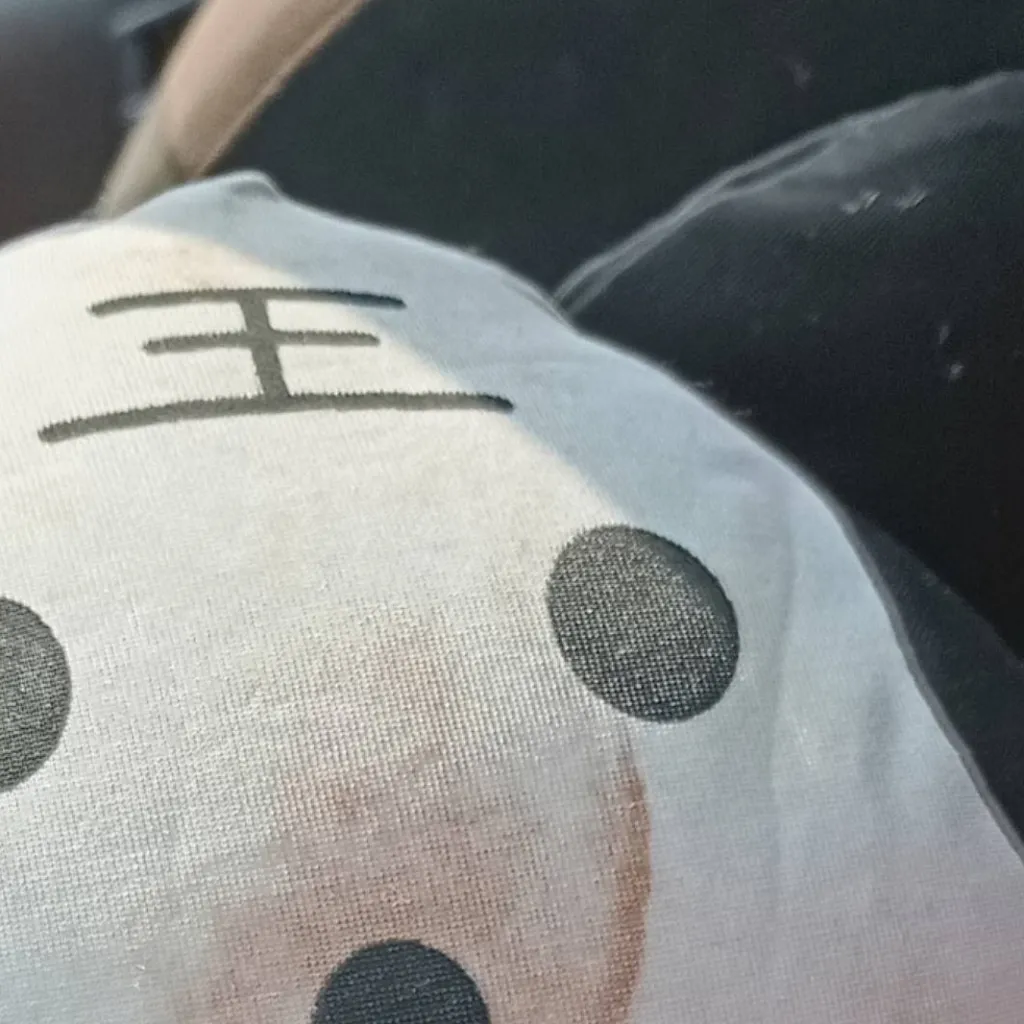 chat with ai character: doudou chat  9