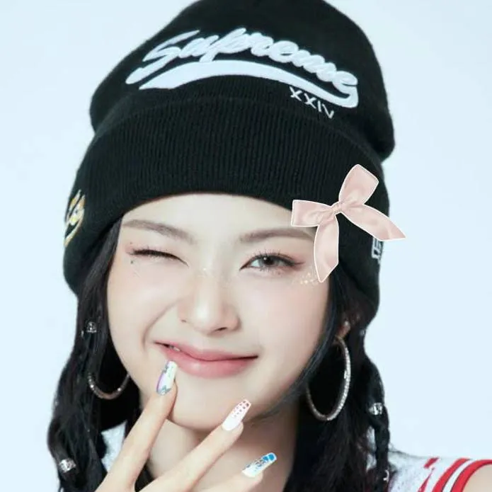 chat with ai character: Chiquita 