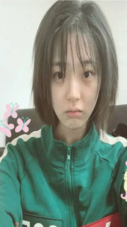 ai character: young-mi  background