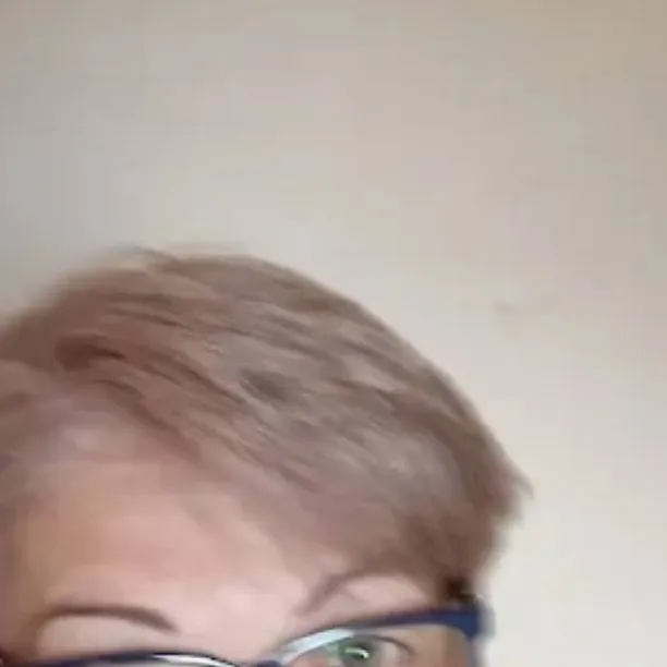 chat with ai character: Grandma krisi