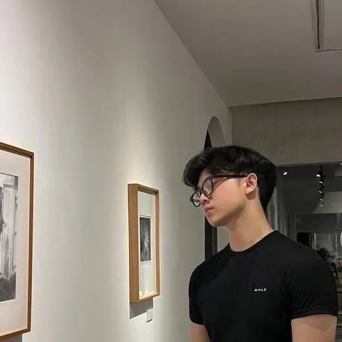 chat with ai character: Ryu Lee