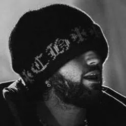 chat with ai character: Odetari